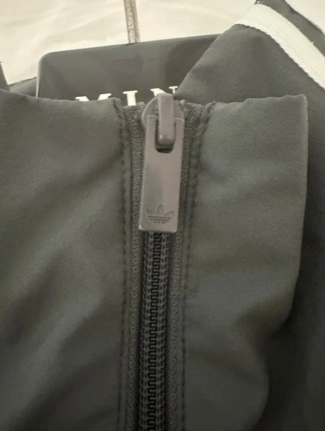 아디다스 아딜레니움 트랙탑 상품이미지3