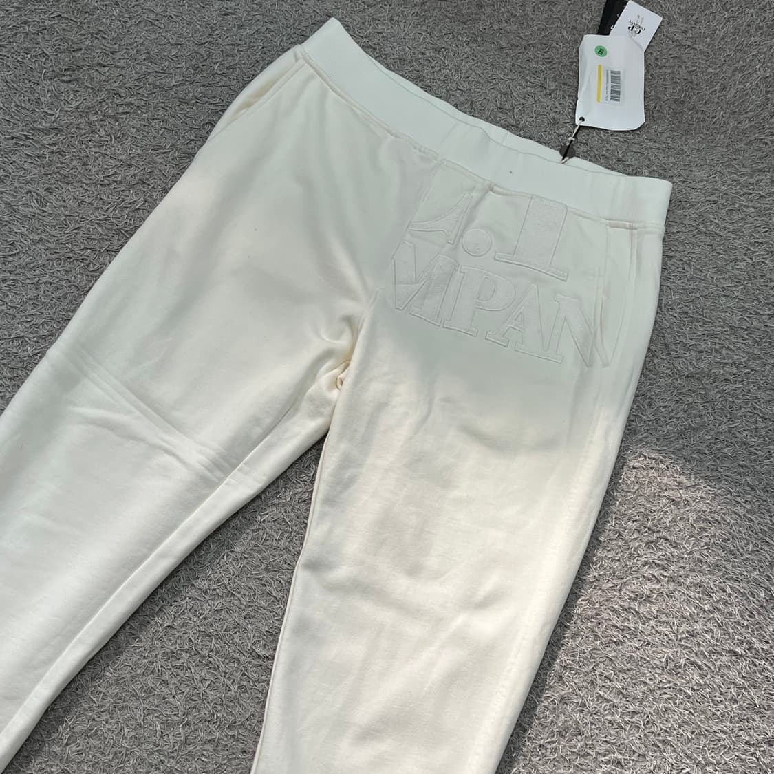 [100] C.p 컴퍼니 조거팬츠 (새상품) 상품이미지1