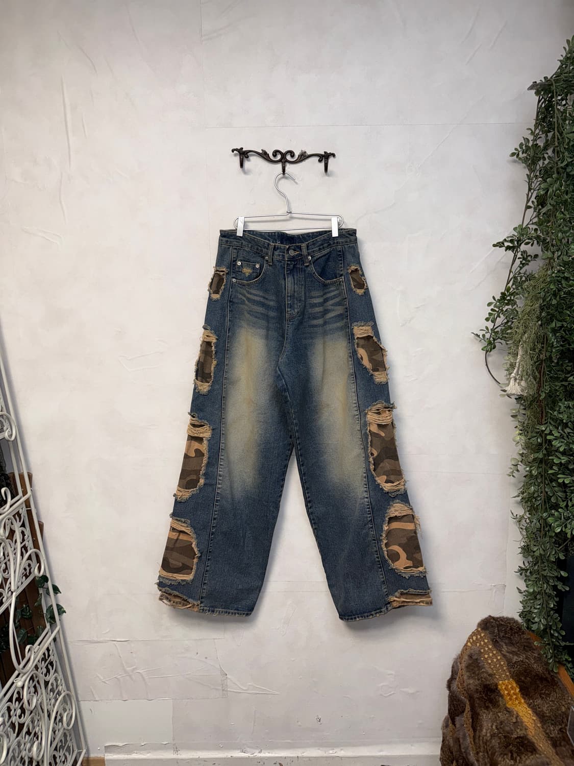 Washing denim destroyed camo 벌룬팬츠 상품이미지1