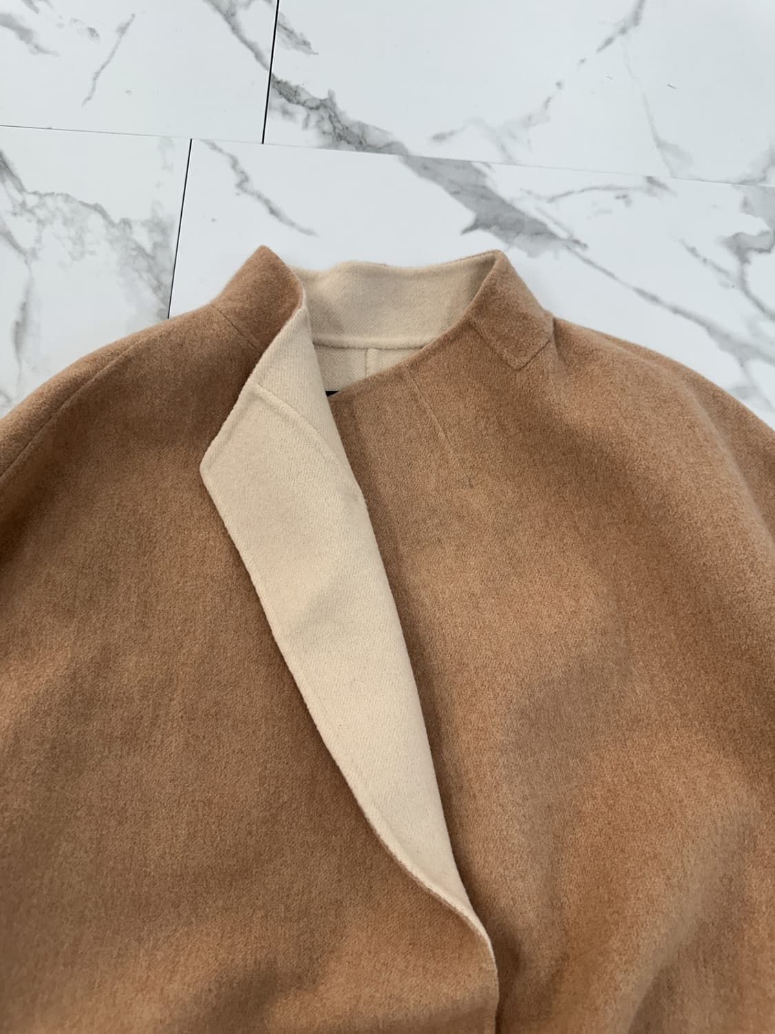 질스튜어트 오픈 벨티드 코트 상품이미지3