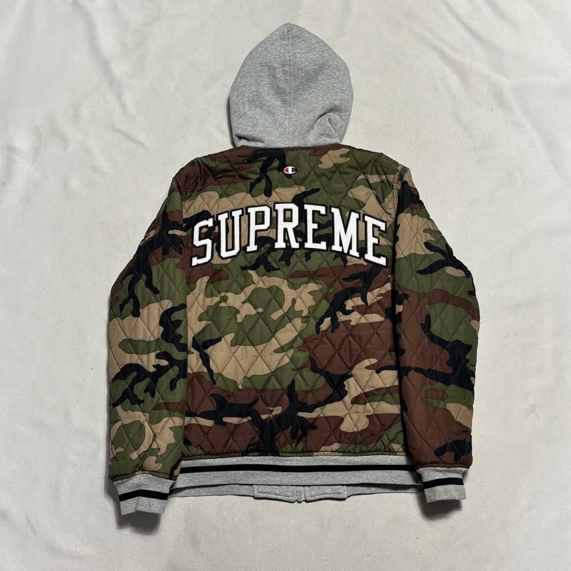 M 슈프림 X 챔피언 리버시블 후드 자켓 상품이미지3
