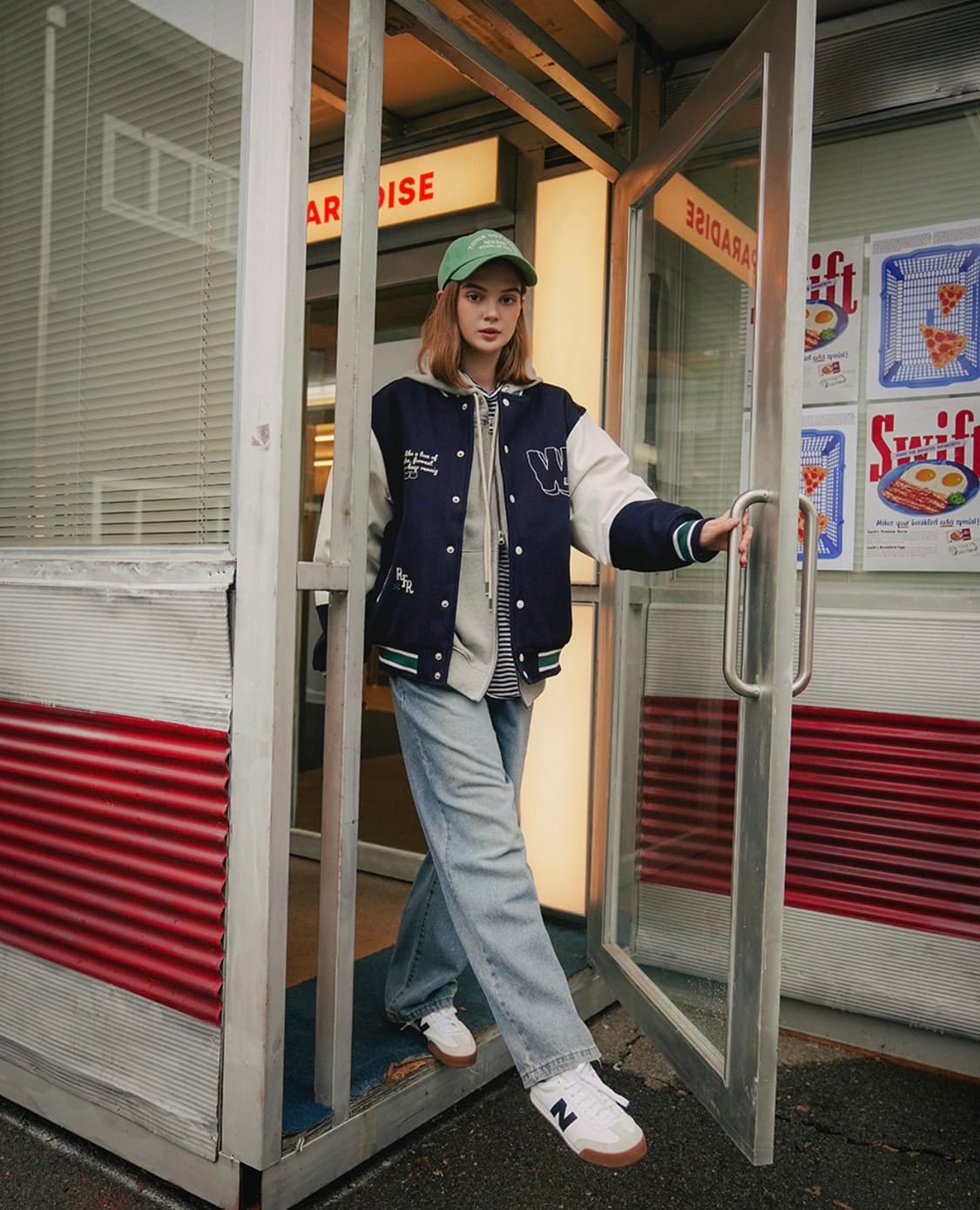 레스트 스타디움 점퍼 네이비 바시티 자켓 상품이미지1