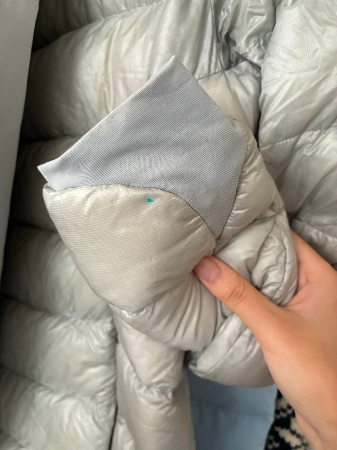 노스페이스 써밋 마테호른 RDS 다운 실버 경량 패딩 상품이미지8