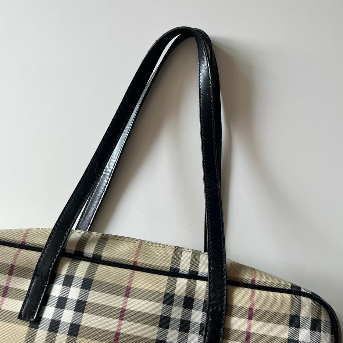 Burberry Baguette Shoulder Bag 상품이미지4