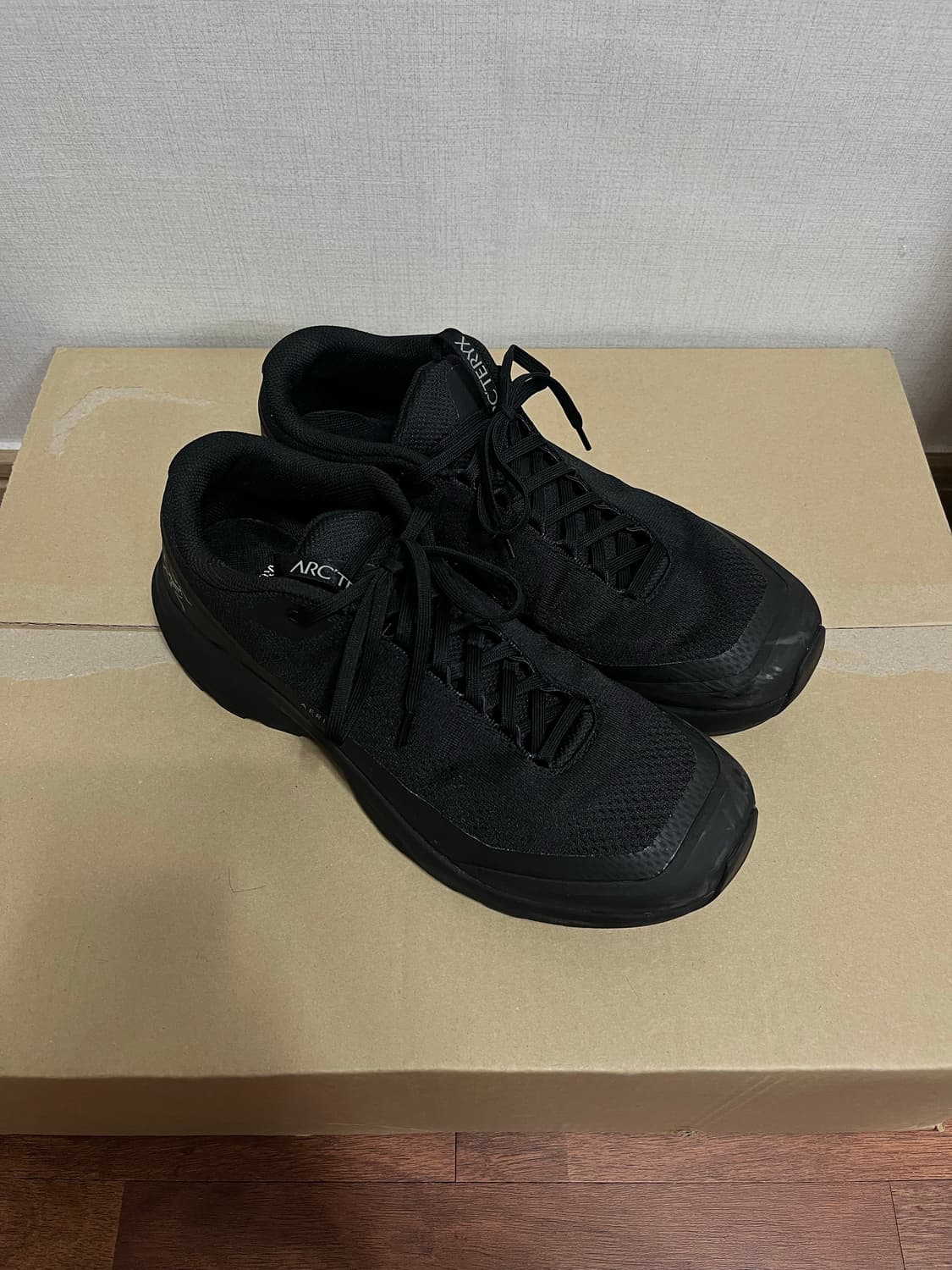 아크테릭스 에어리어스 아우라 상품이미지1