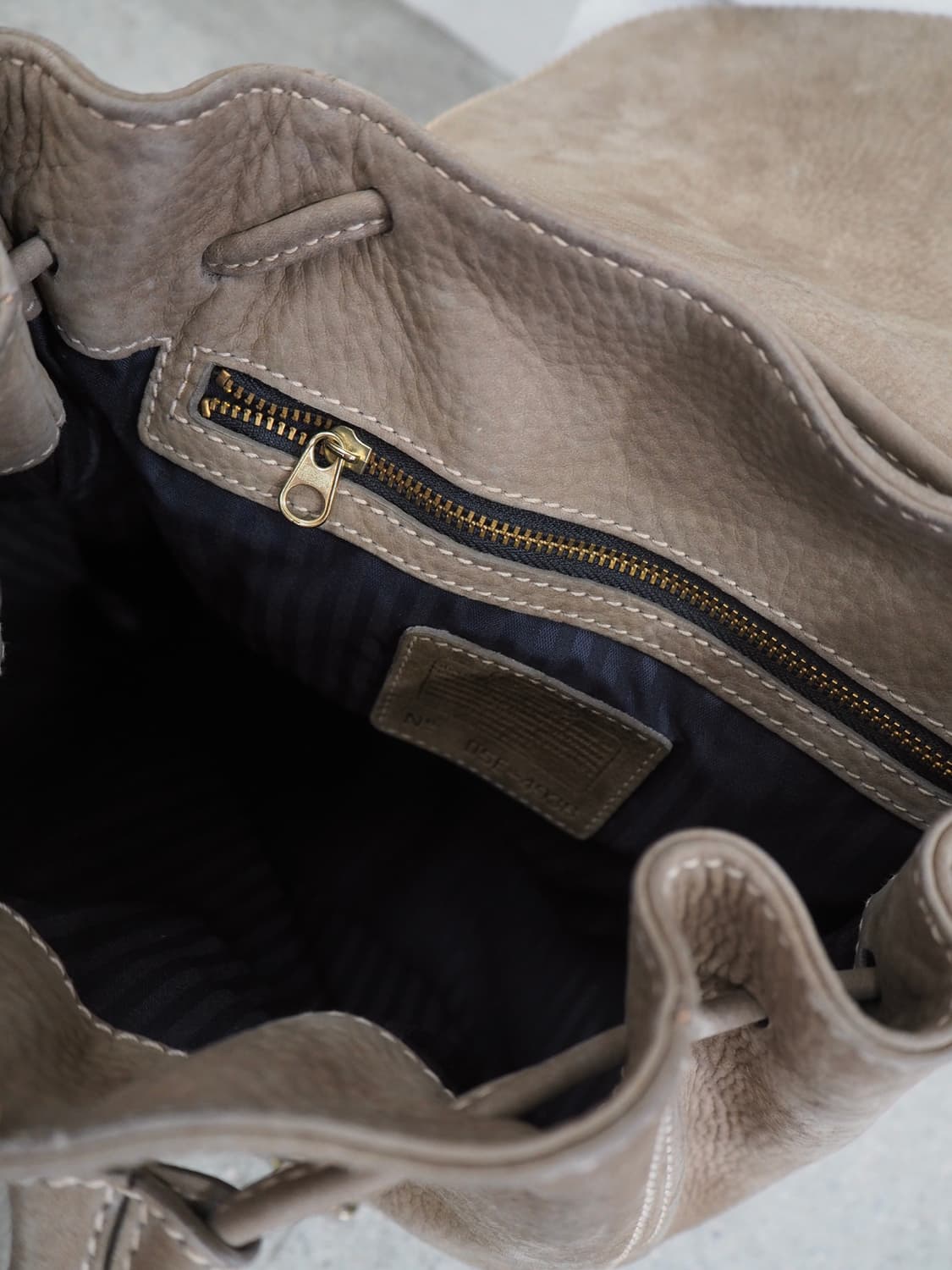 old COACH cow leather backpack 상품이미지4