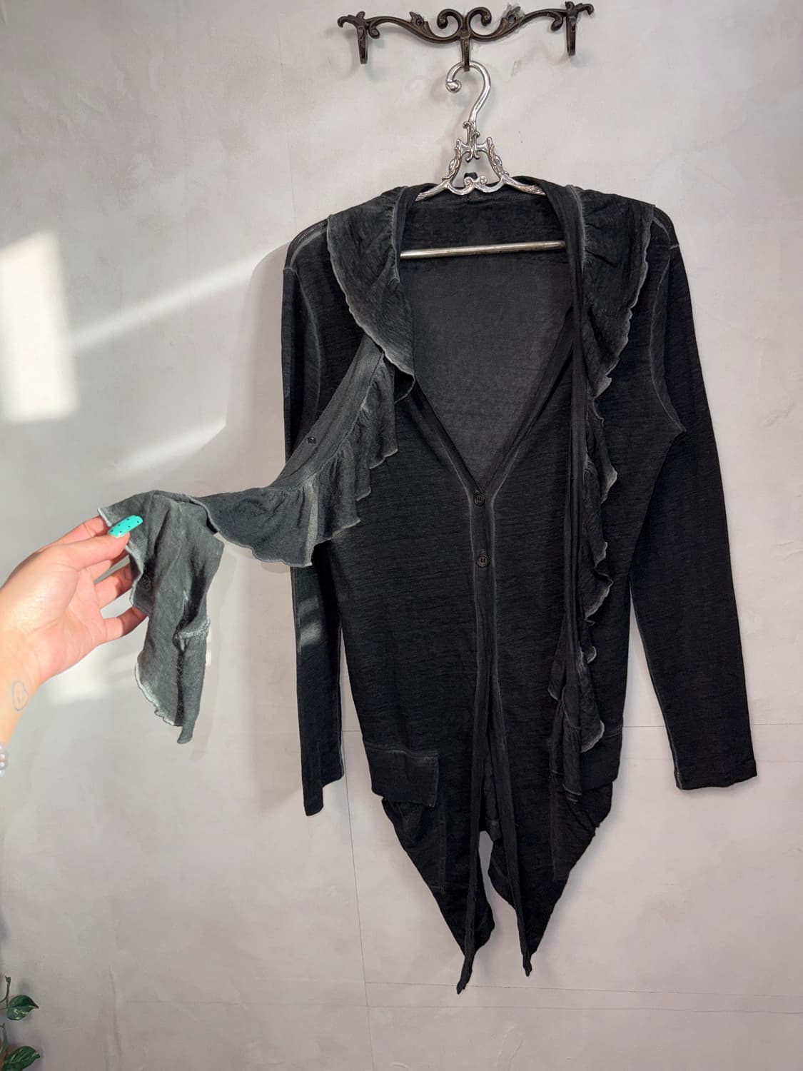 Cop Copine charcoal ruffle draped 가디건 상품이미지6