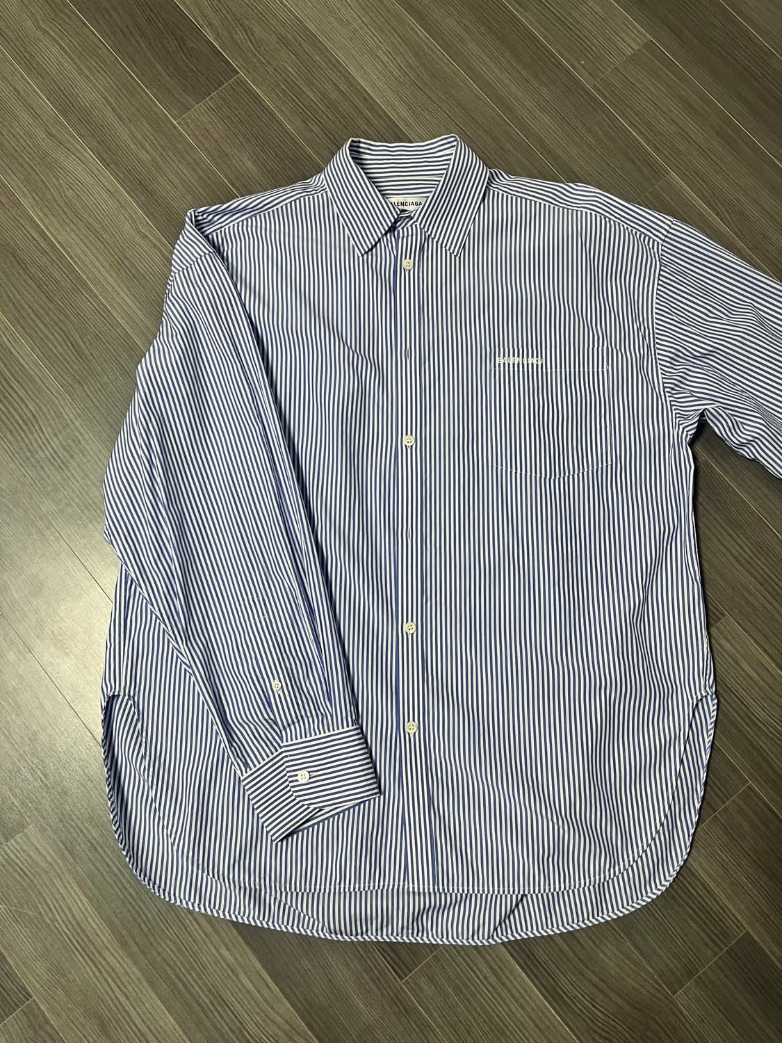 발렌시아가 / 스트라이프 셔츠 / 36 상품이미지1