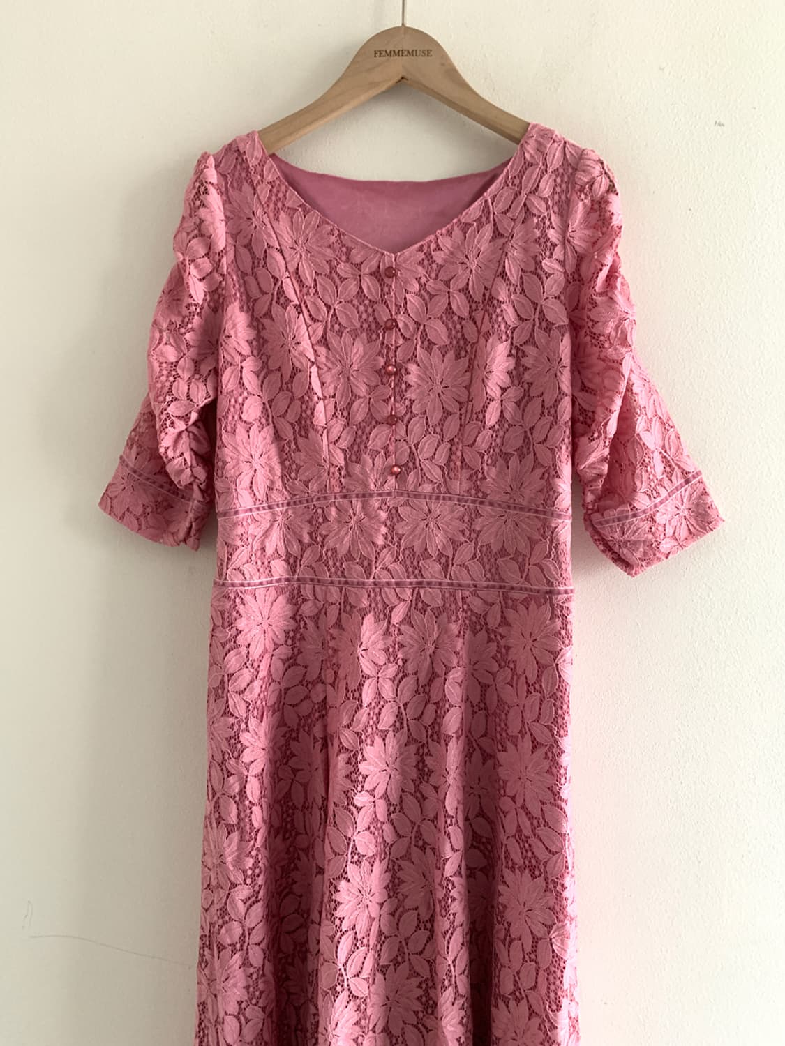 Lace Embroidery V Neck Button Dress 상품이미지2