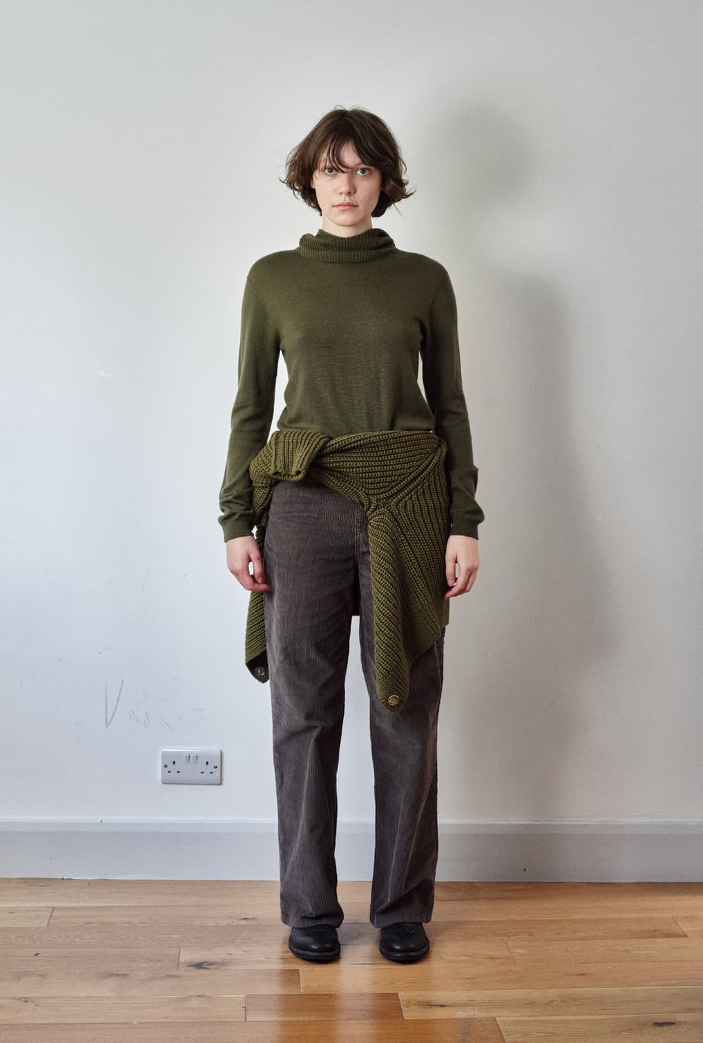 코스모스 후드 니트(올리브) 상품이미지1