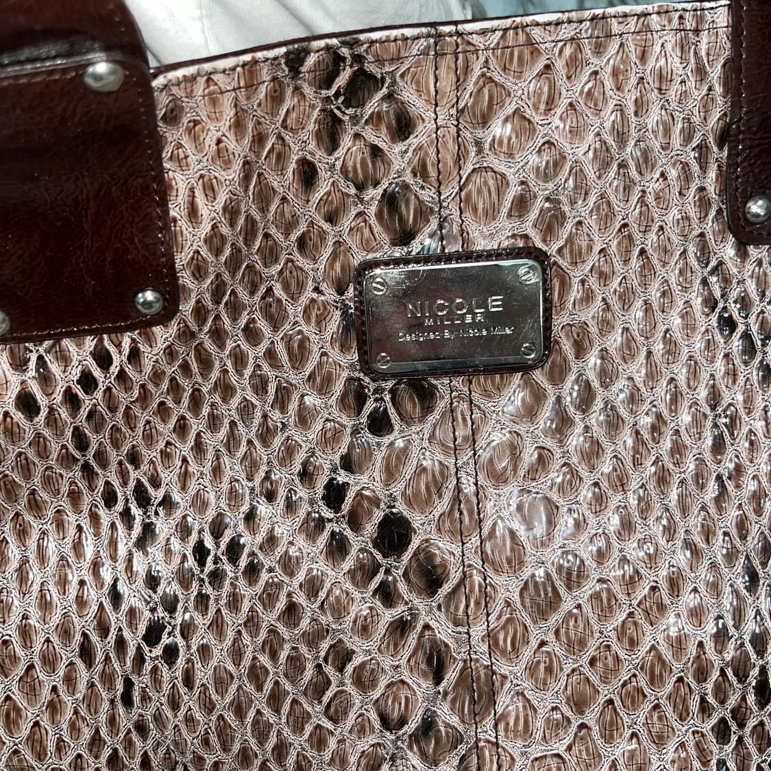 Nicole miller 파에톤 브라운 글로시 백 상품이미지3