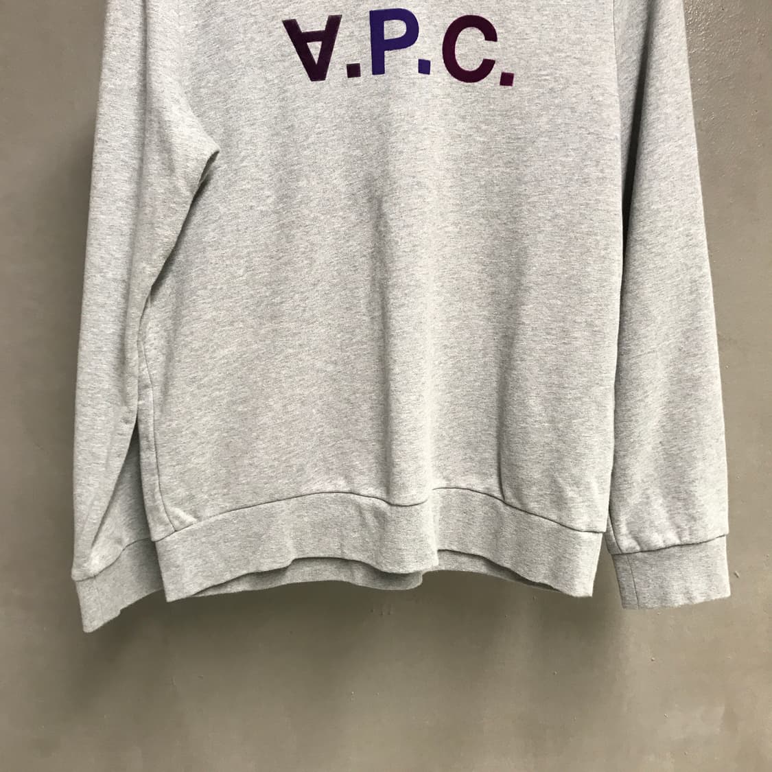 APC 아페쎄 맨투맨 그레이 L(W) 상품이미지3