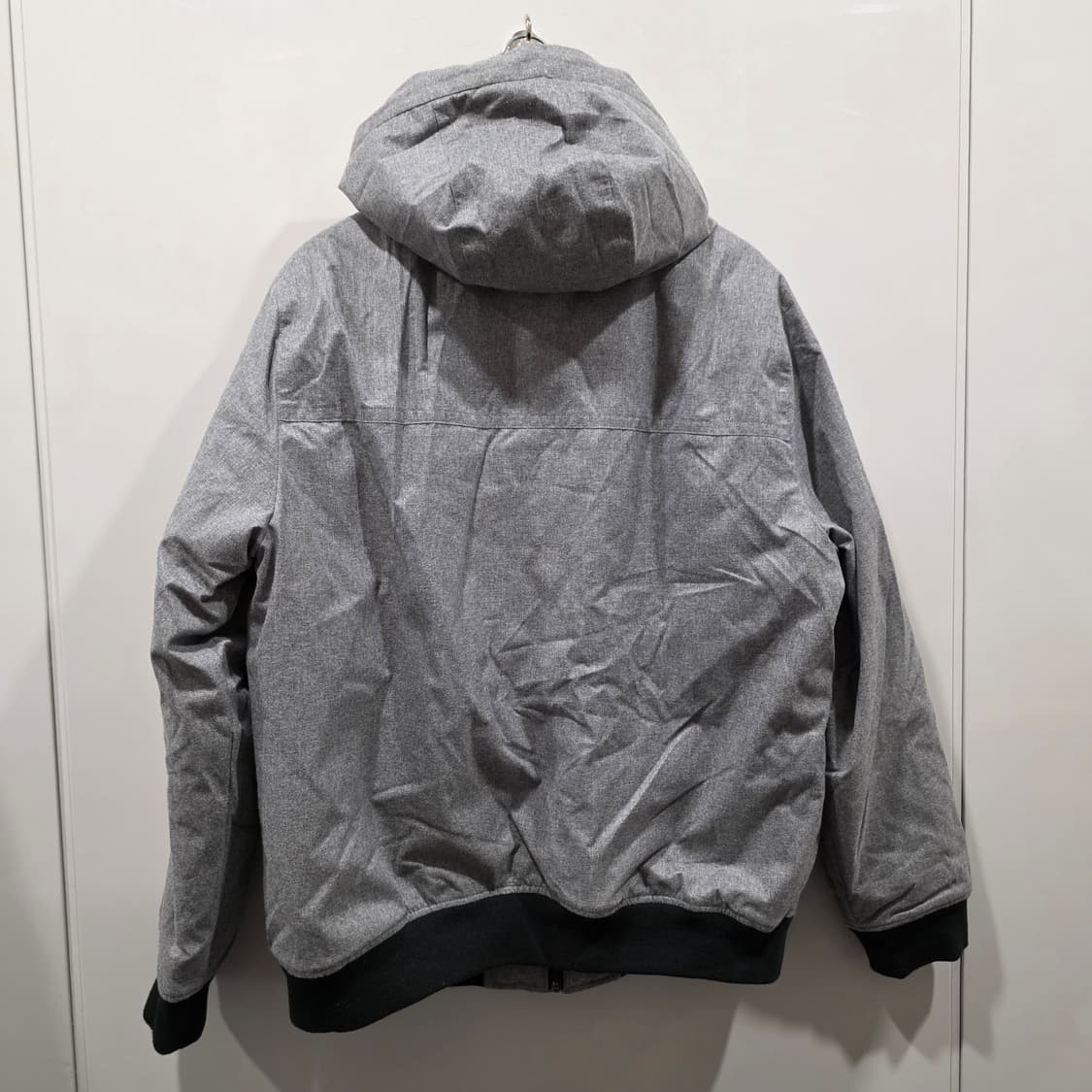 홀리스터(HOLLISTER) 테크 자켓 (그레이) 상품이미지4