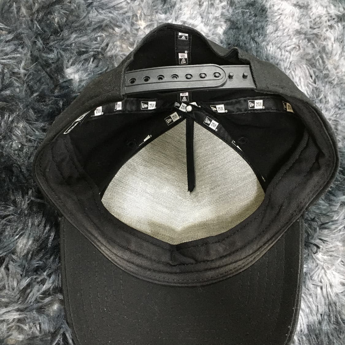 투티/A0 뉴에라 자수 캡 모자 블랙 NEWERA 상품이미지5