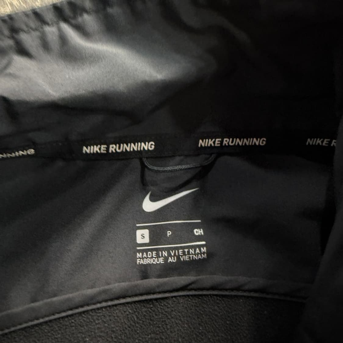 90 나이키 우먼스 런닝 경량 패딩 상품이미지3