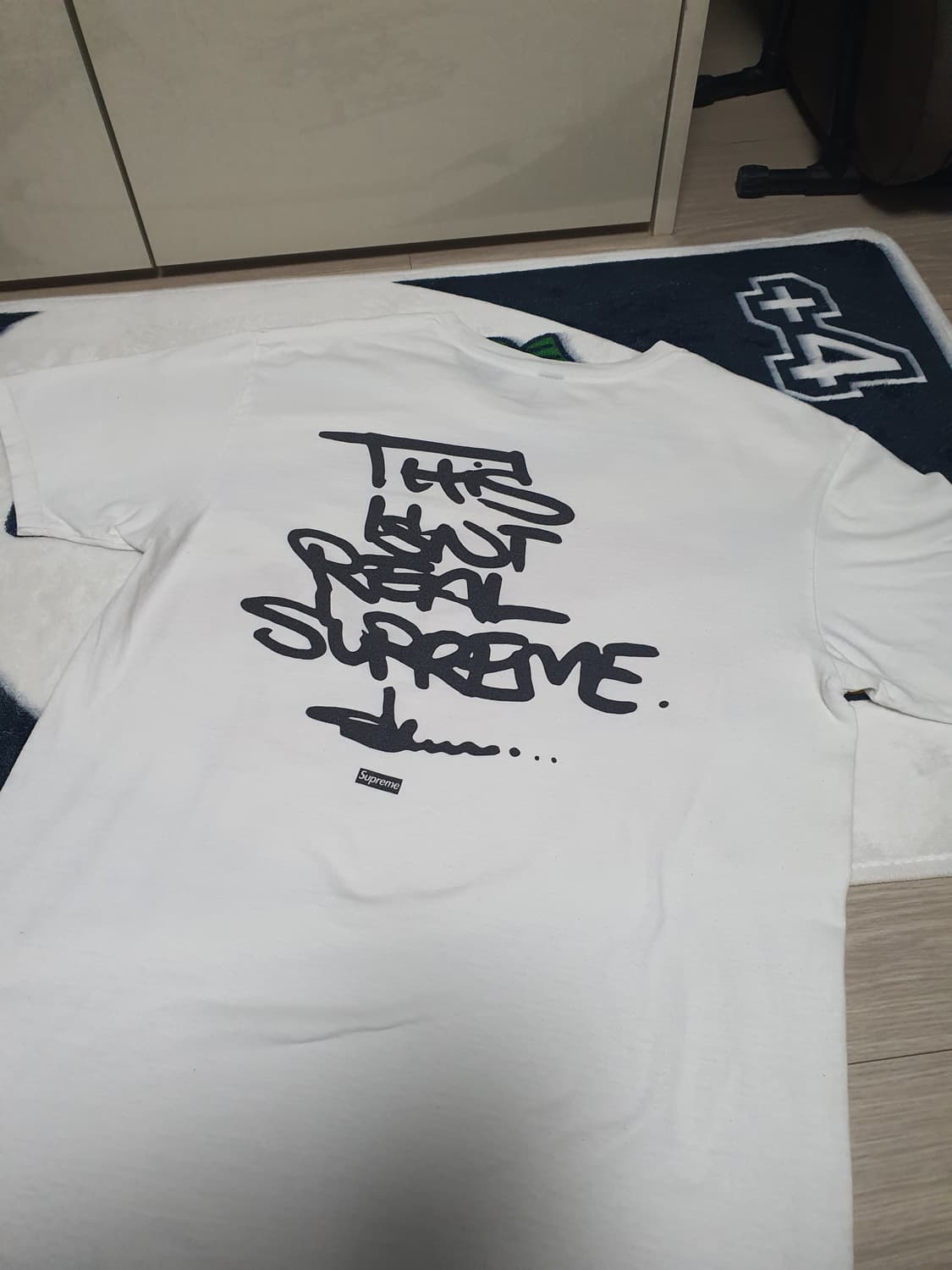 Slawn this isn't real supreme 티셔츠 상품이미지3