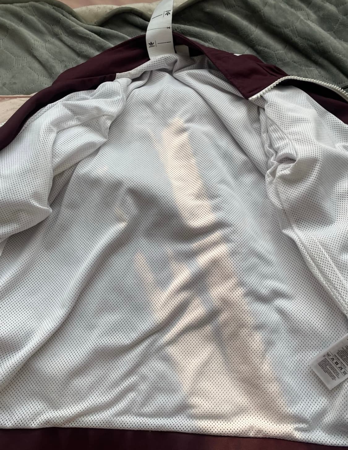 아디다스 알렉산더왕 트랙탑 상품이미지4