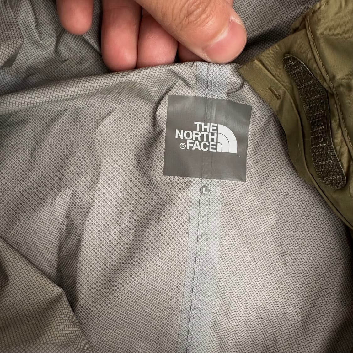 노스페이스 카키 나일론 바람막이 L 상품이미지7