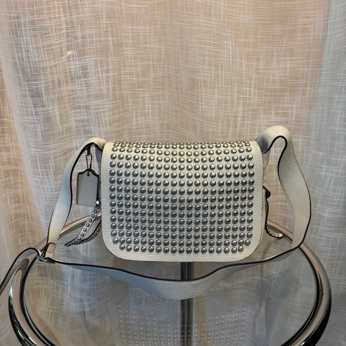 정품 코치 스터드 가죽 숄더백     상품이미지7