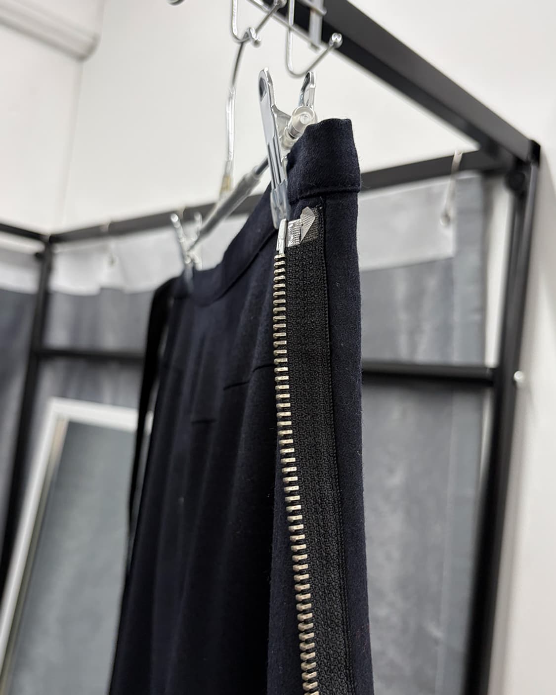 코스타스 무르쿠디스 사이드 지퍼 울 스커트 상품이미지3