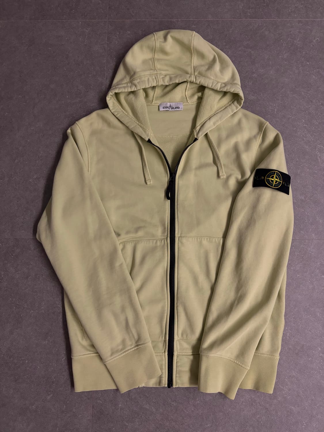 스톤아일랜드 후드집업 L 상품이미지1