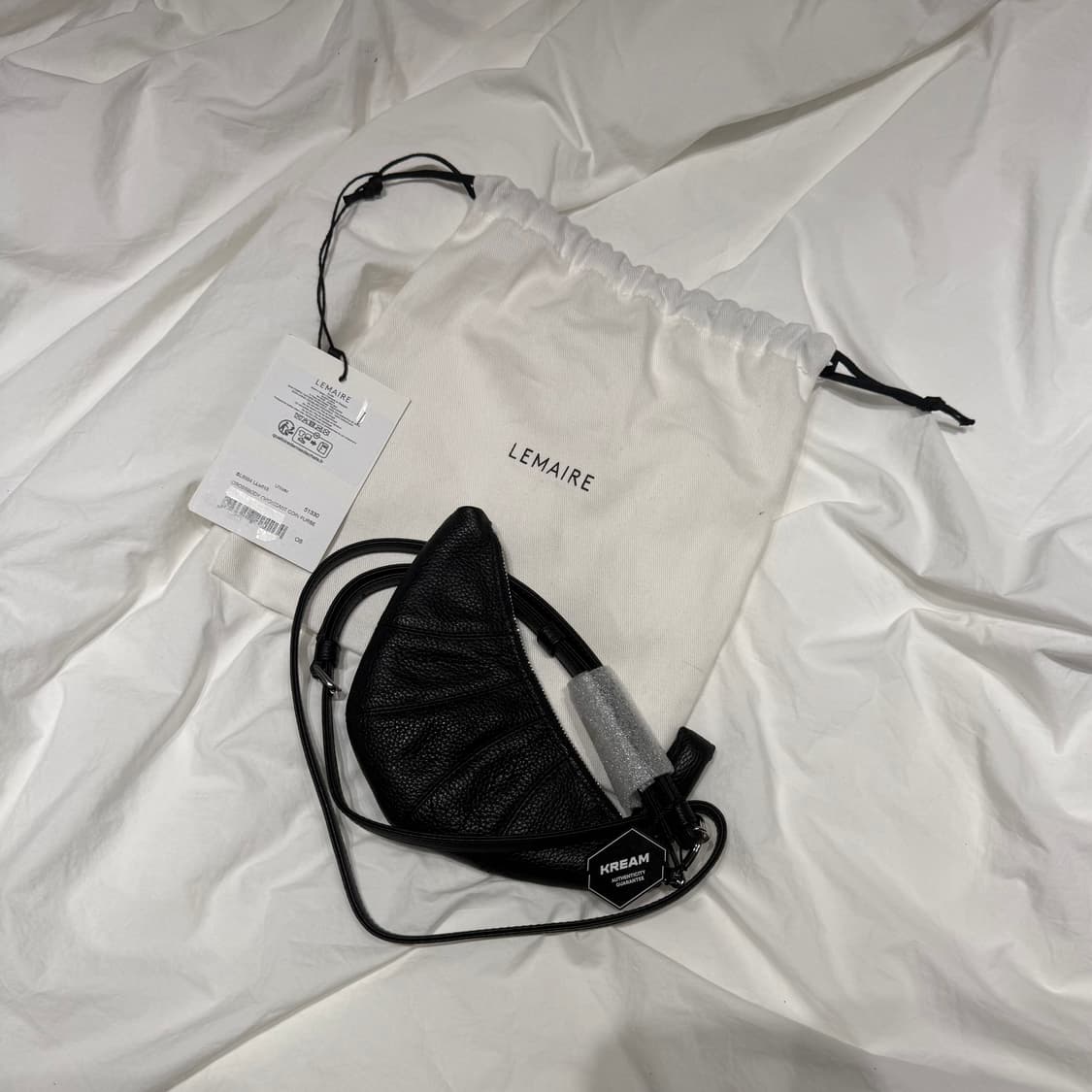 르메르 크루아상 크로스바디 코인 펄스 블랙 상품이미지1