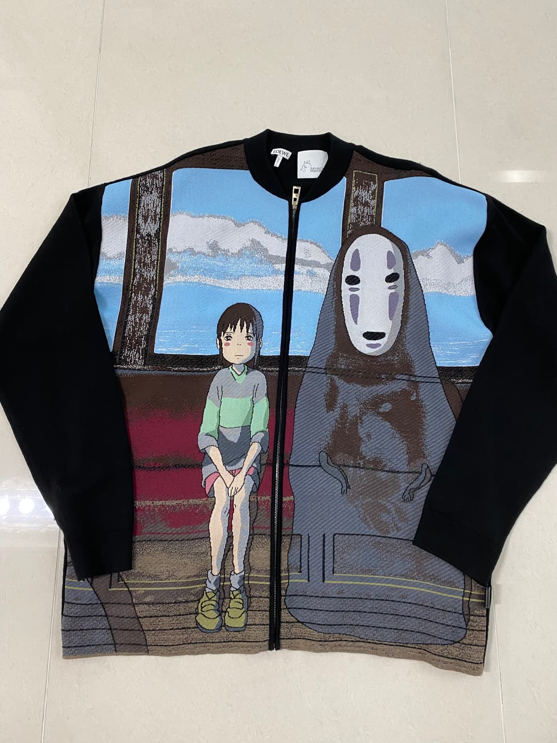 로에베 X 지브리 센과 치히로 가오나시 집업 가디건 상품이미지1