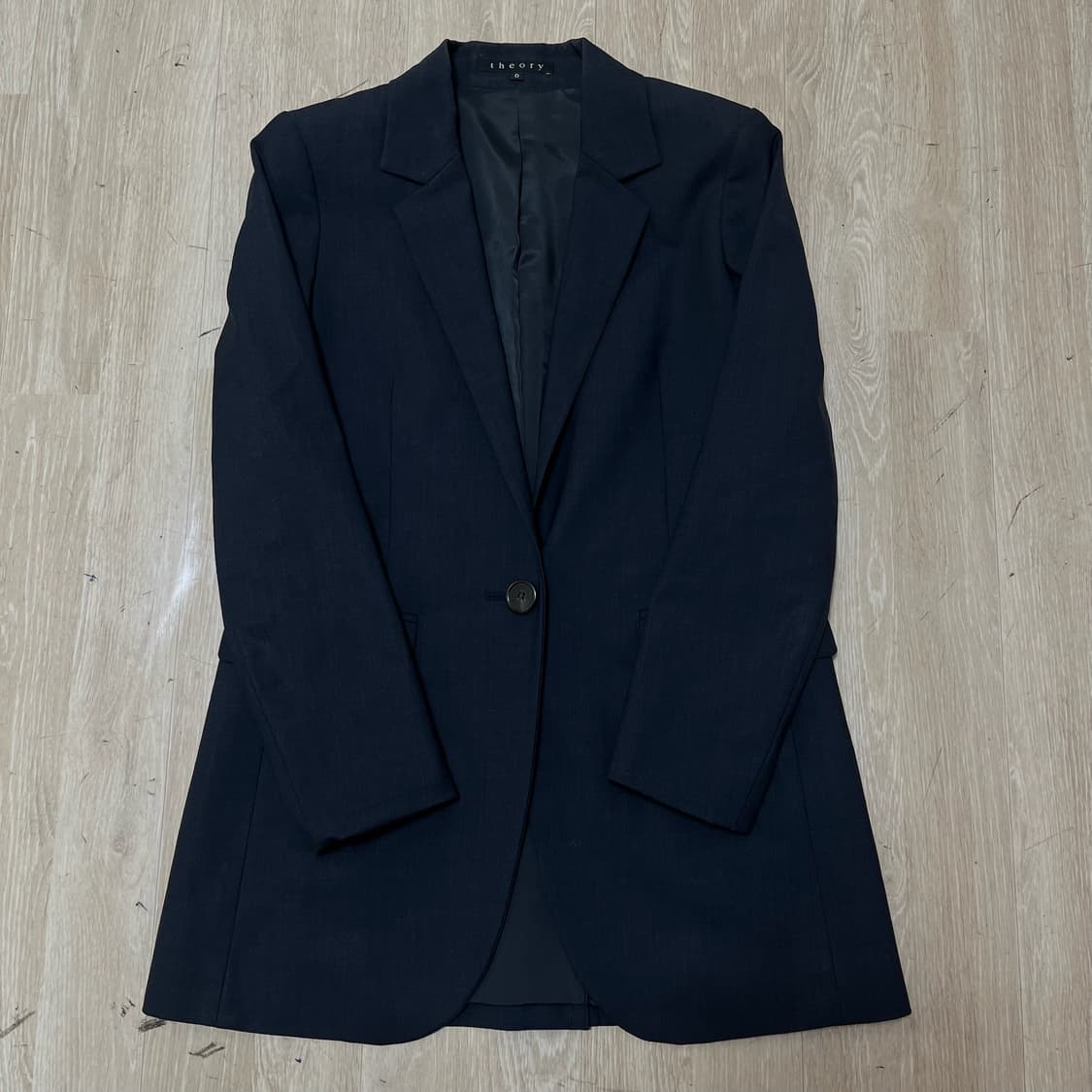 띠어리 여성 싱글 오피스 블레이저 정장 자켓 0사이즈  상품이미지1