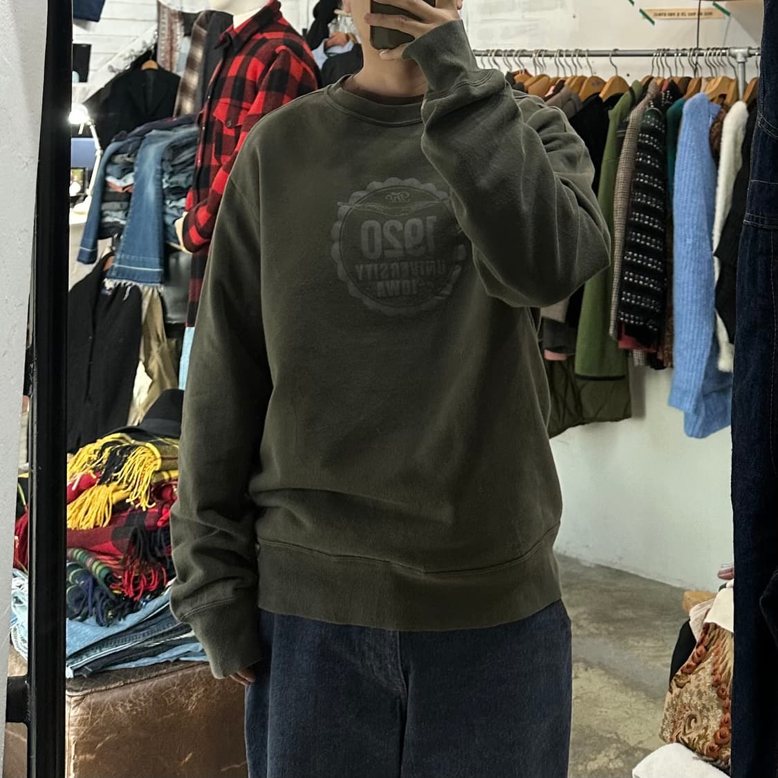 (착용컷) BENETTON 스웻 셔츠 (남성용 105-108) 상품이미지3