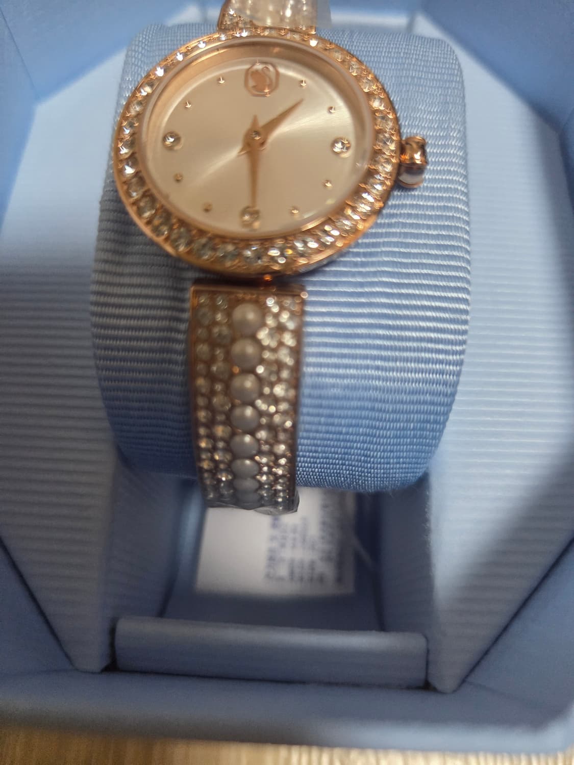 정가60만~새제품)신형 스와로브스키 진주 크리스탈 시계 정품 상품이미지9