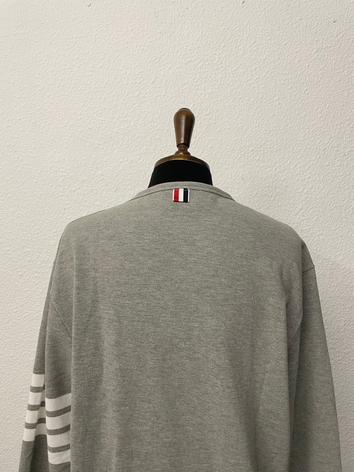 톰브라운 라운드 티셔츠 사이즈 5 상품이미지7