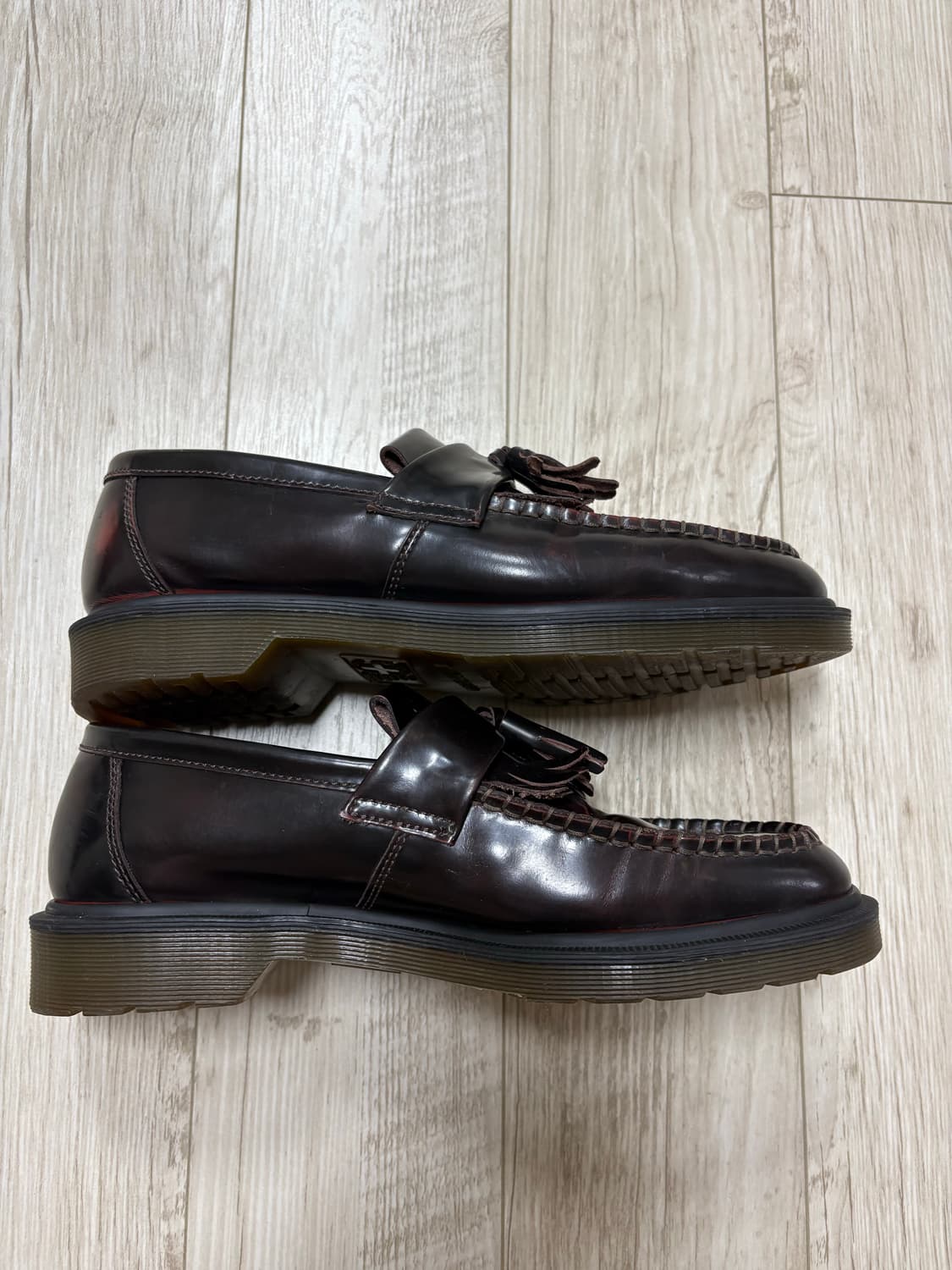 닥터마틴 아드리안 체리우드 280 상품이미지3