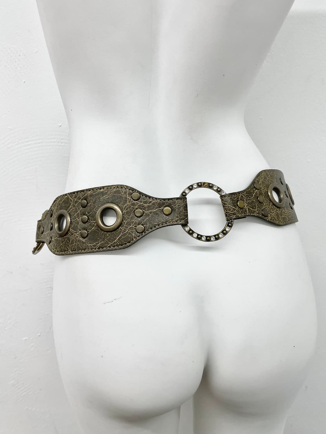 그런지 스터드 절개 버클 벨트 상품이미지3