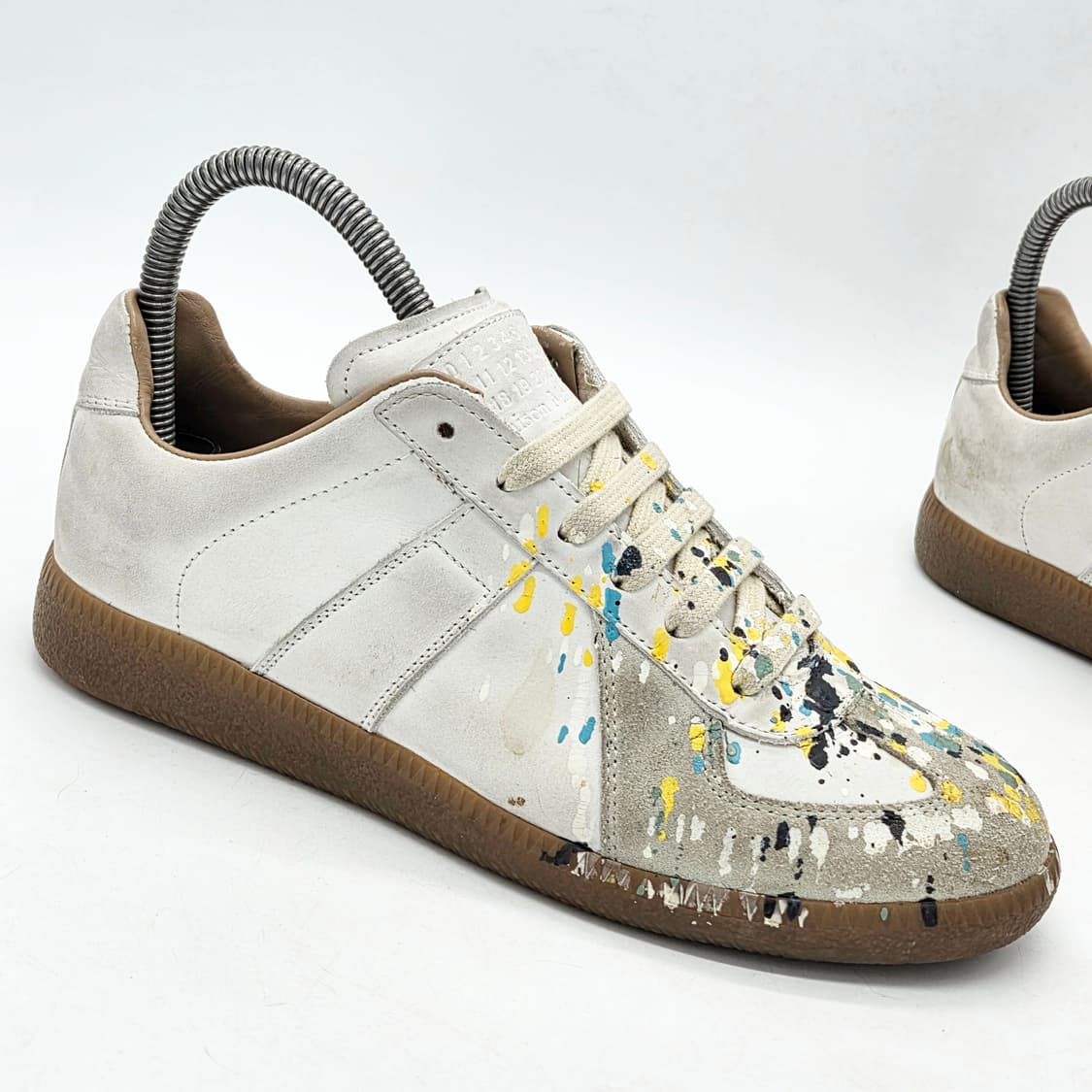 메종 마르지엘라 우먼스 독일군 스니커즈 페인트 (37) 상품이미지5