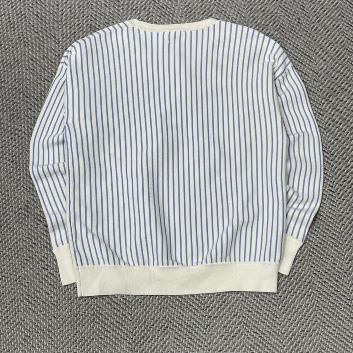 타미힐피거 플라워 자수 니트 v0050 상품이미지2