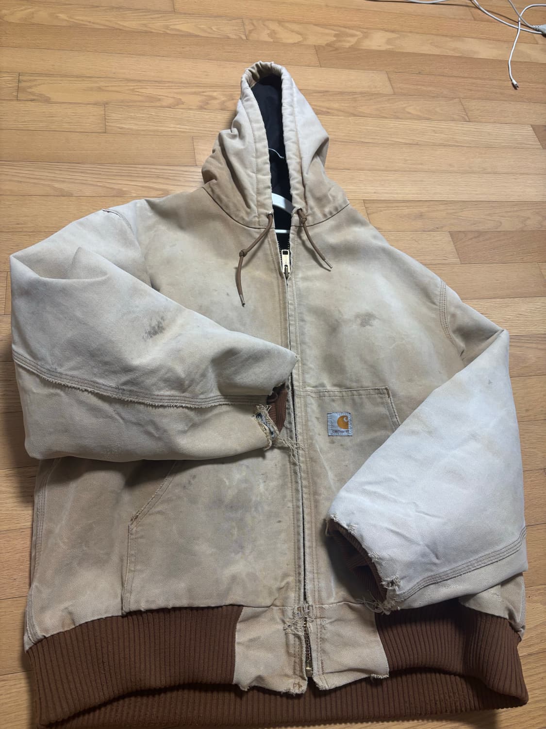 칼하트 j140 덕액티브자켓 상품이미지1