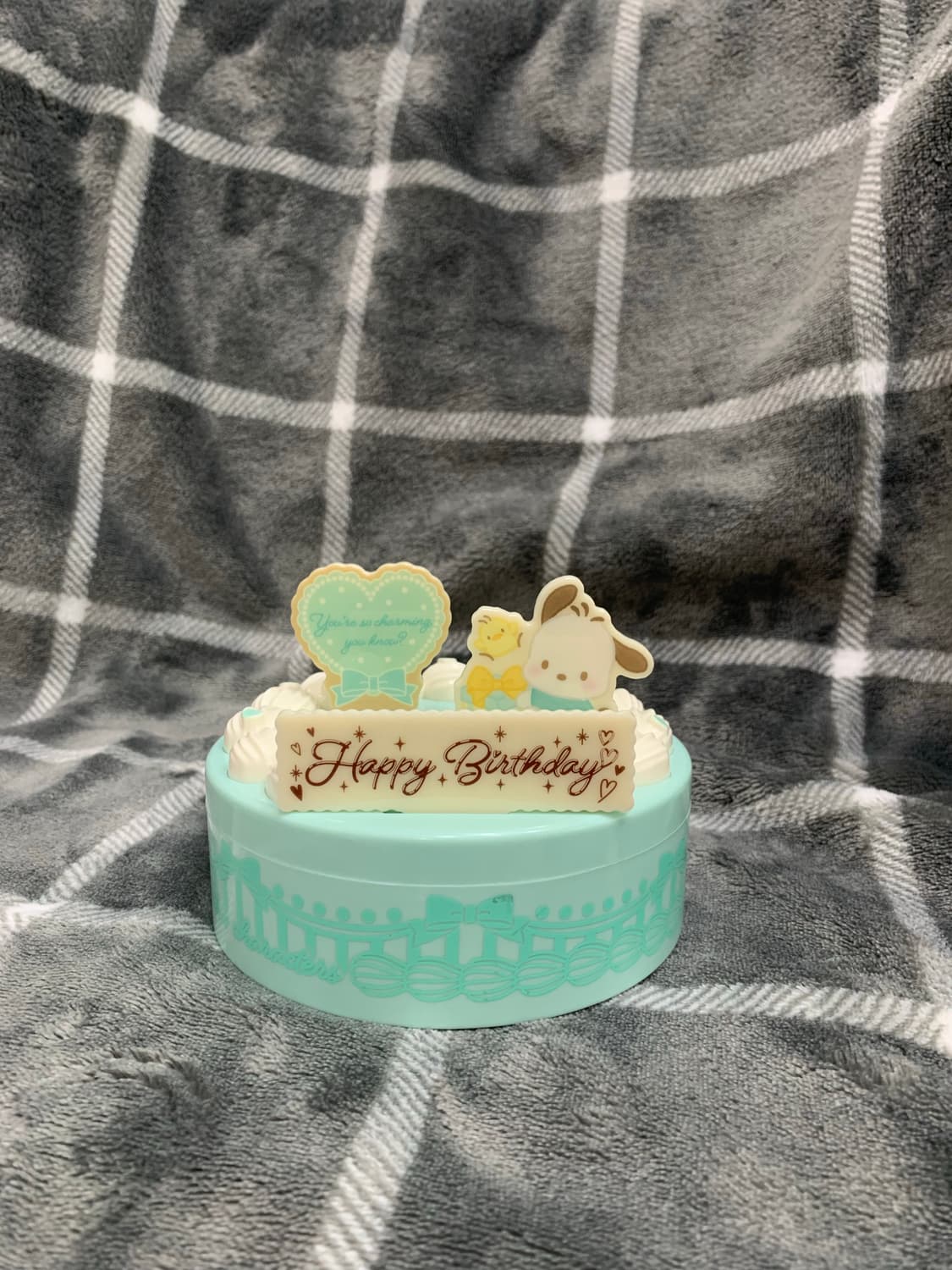 산리오 포차코 골라담는 케이크 보관함 상품이미지1