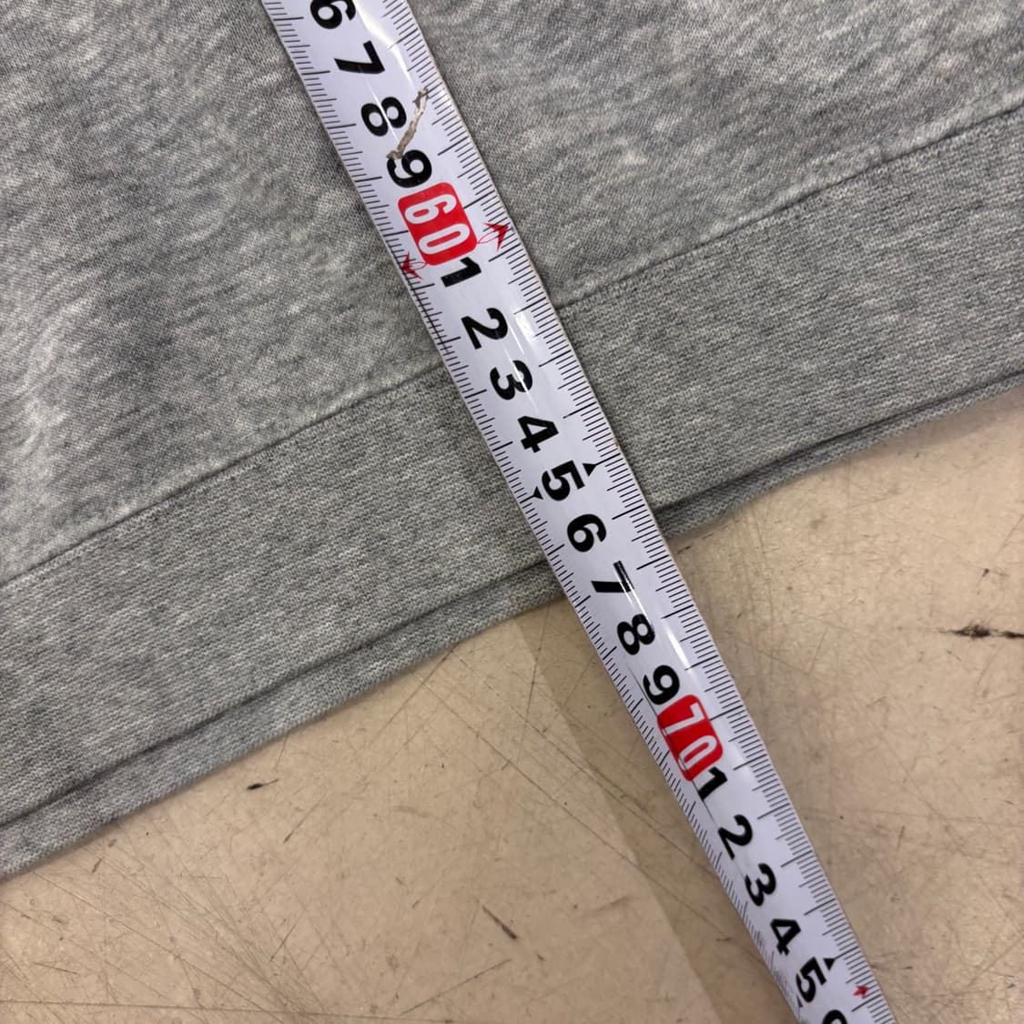 나이키 베이직 그레이 맨투맨 상품이미지4