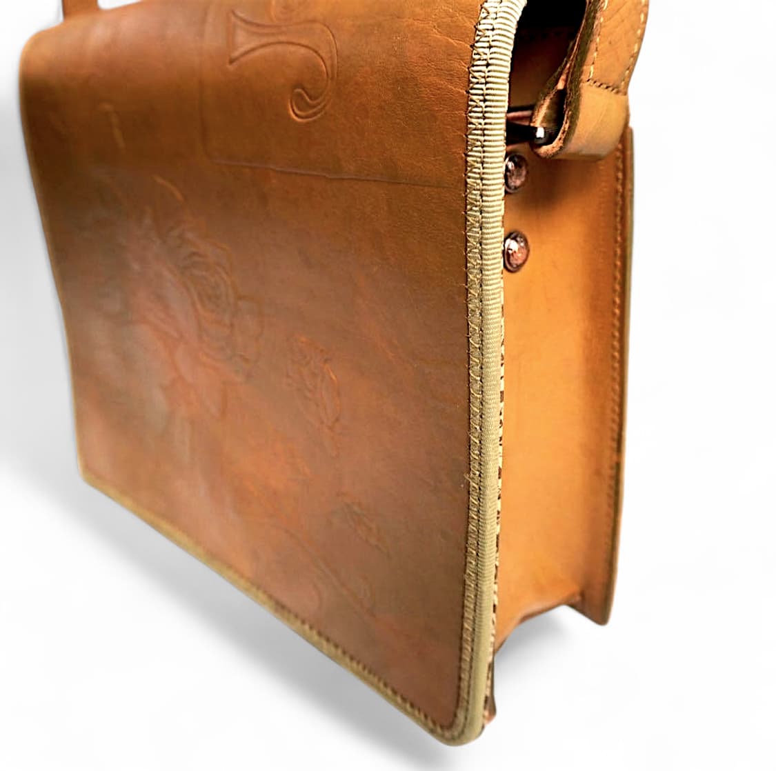 장폴고티에 뉴로즈 엠보싱 숄더백 상품이미지4