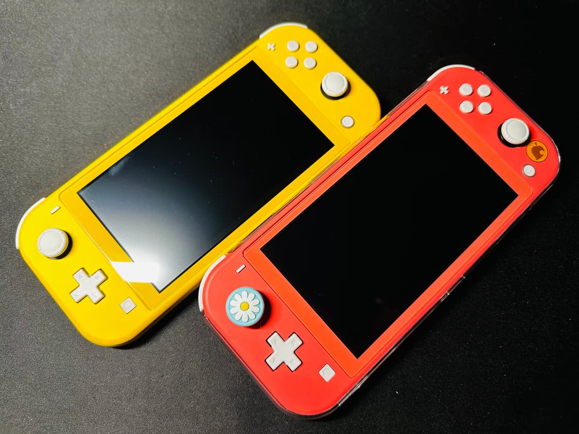 닌텐도 스위치 라이트 옐로우 + 옐로우 케이스, 동숲 파우치 판매 상품이미지6
