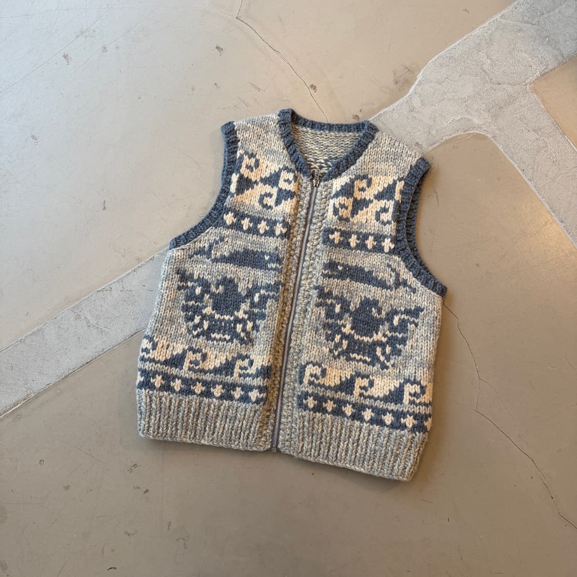 핸드메이드 코위찬 스웨터 베스트 상품이미지1