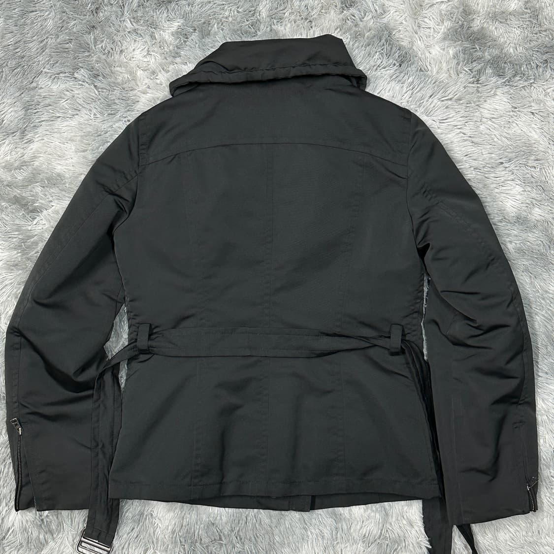 막스마라 블랙 숏 다운 점퍼  상품이미지4