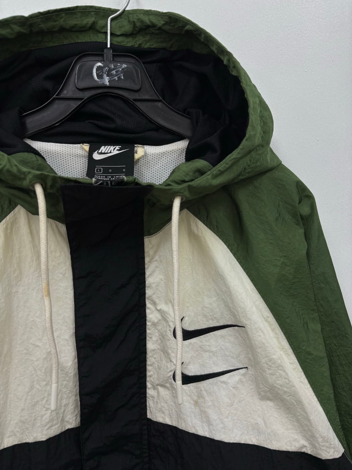 나이키 백로고 스우시 바람막이 상품이미지3