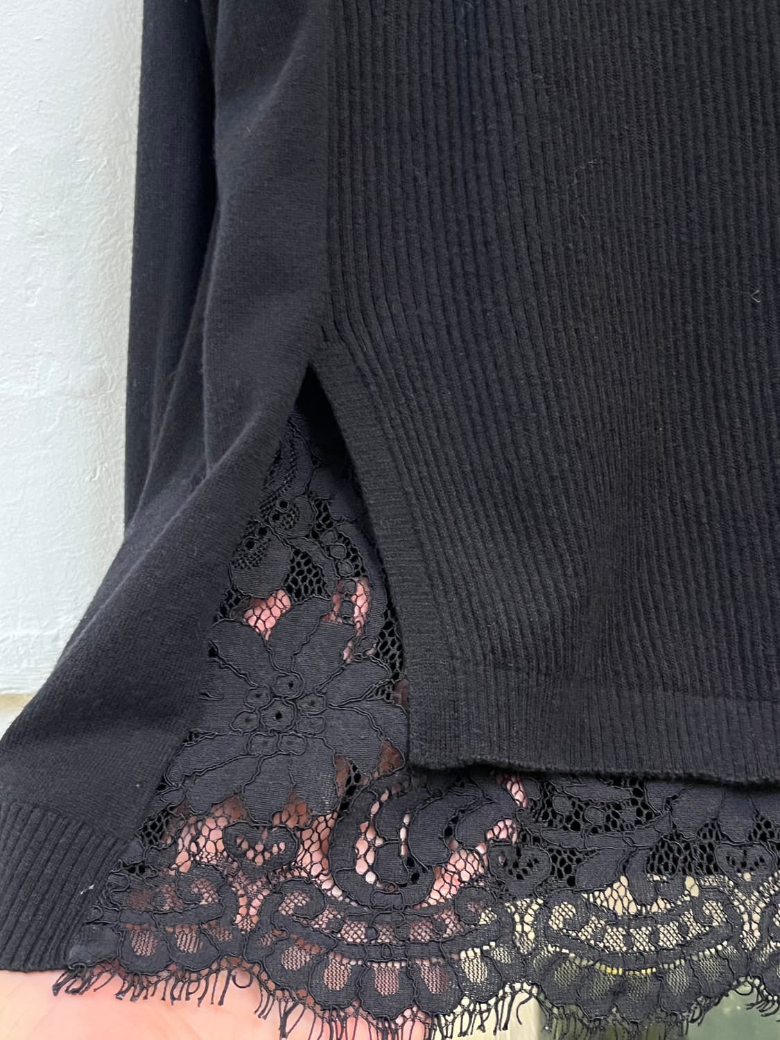 Armani Exchange 블랙 레이스 니트 M 상품이미지4