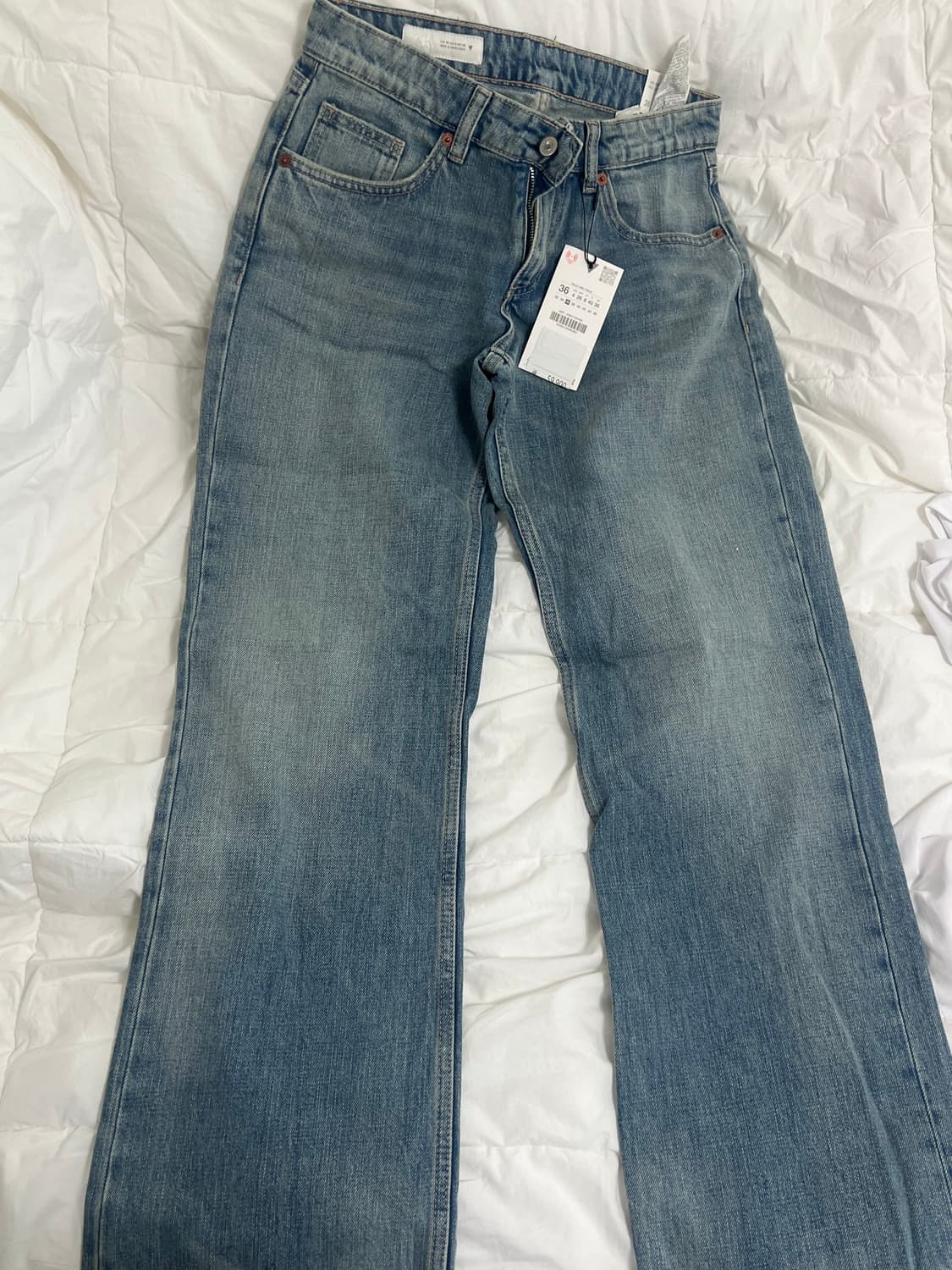 zara JEANS TRF WIDE LEG 로우라이즈 상품이미지3