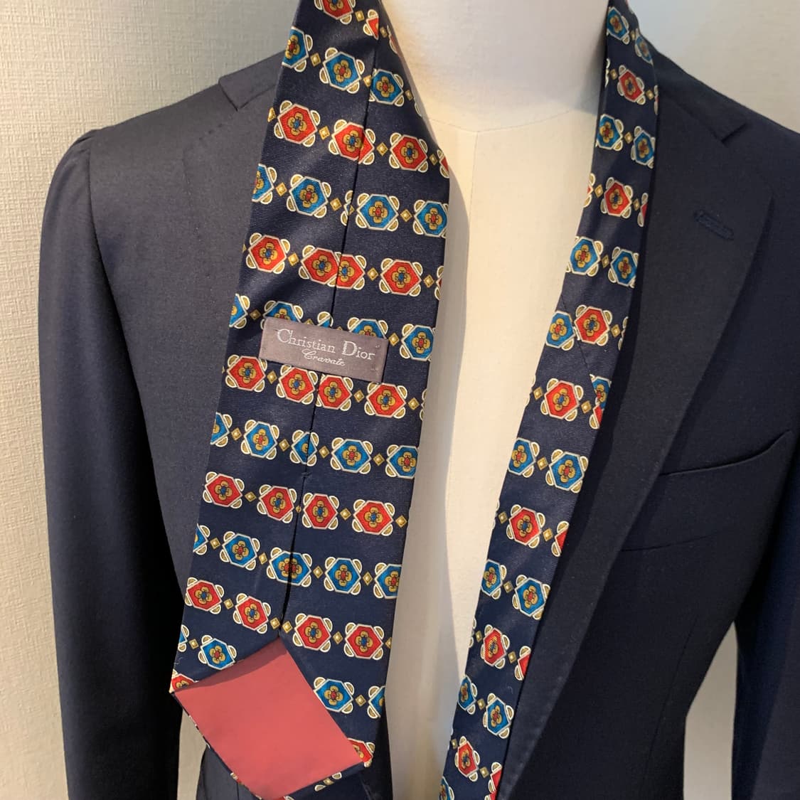 디올(Dior) 기하학적패턴 최상급 명품넥타이 A+ 결혼식룩 코디 상품이미지2