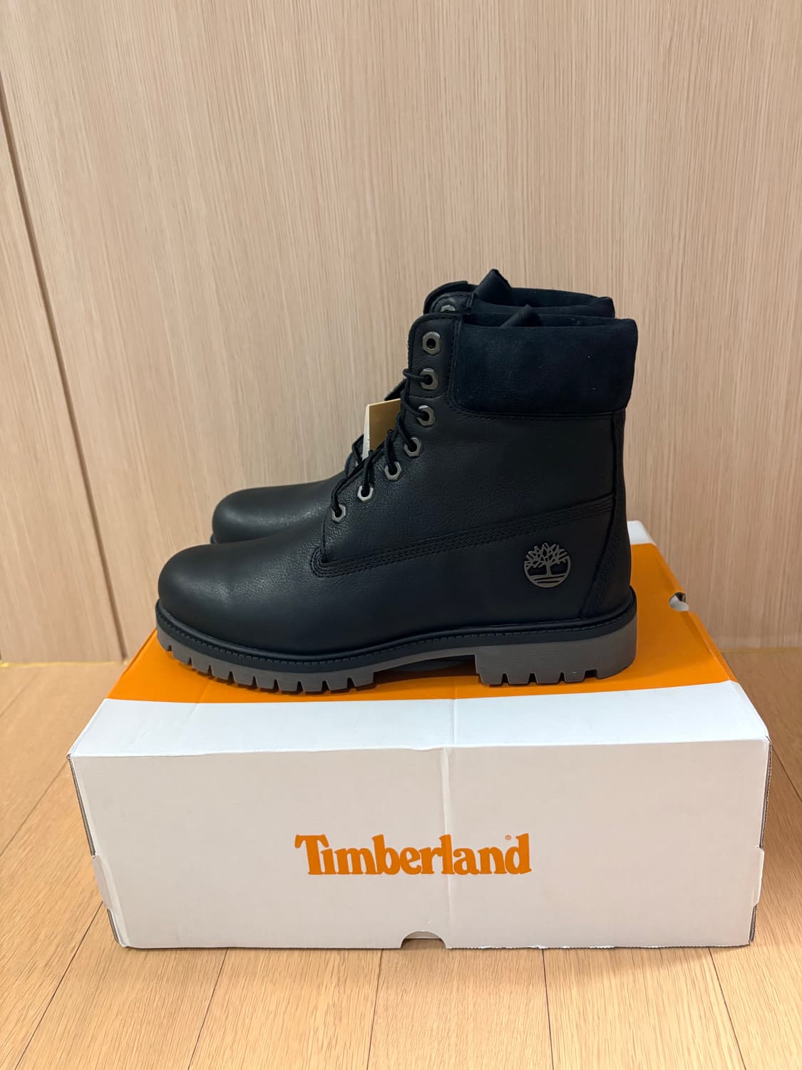 세일) 팀버랜드 6인치 가죽 부츠 블랙 상품이미지2