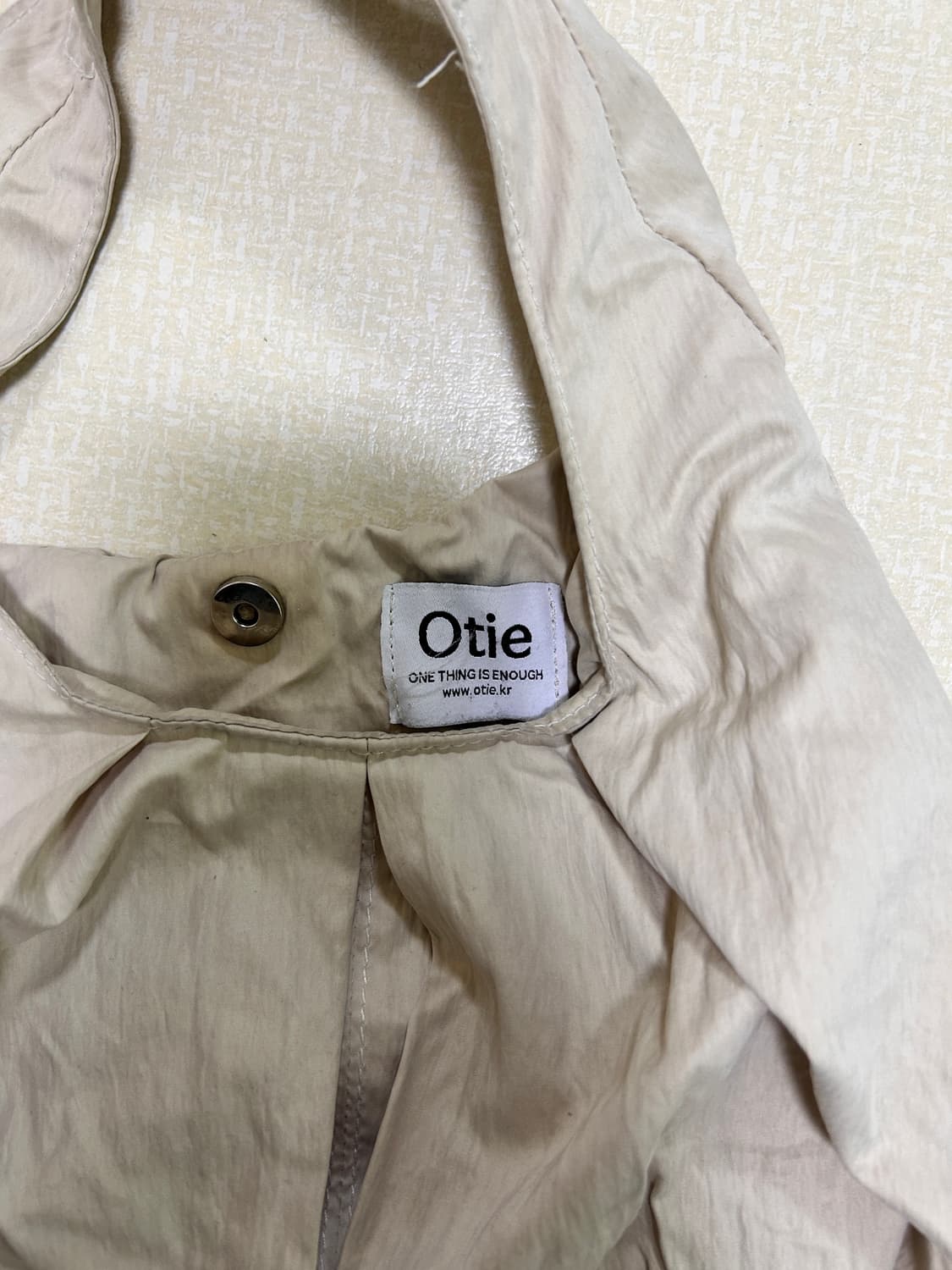 오타이 otie 베이지 미니 숄더백 상품이미지2