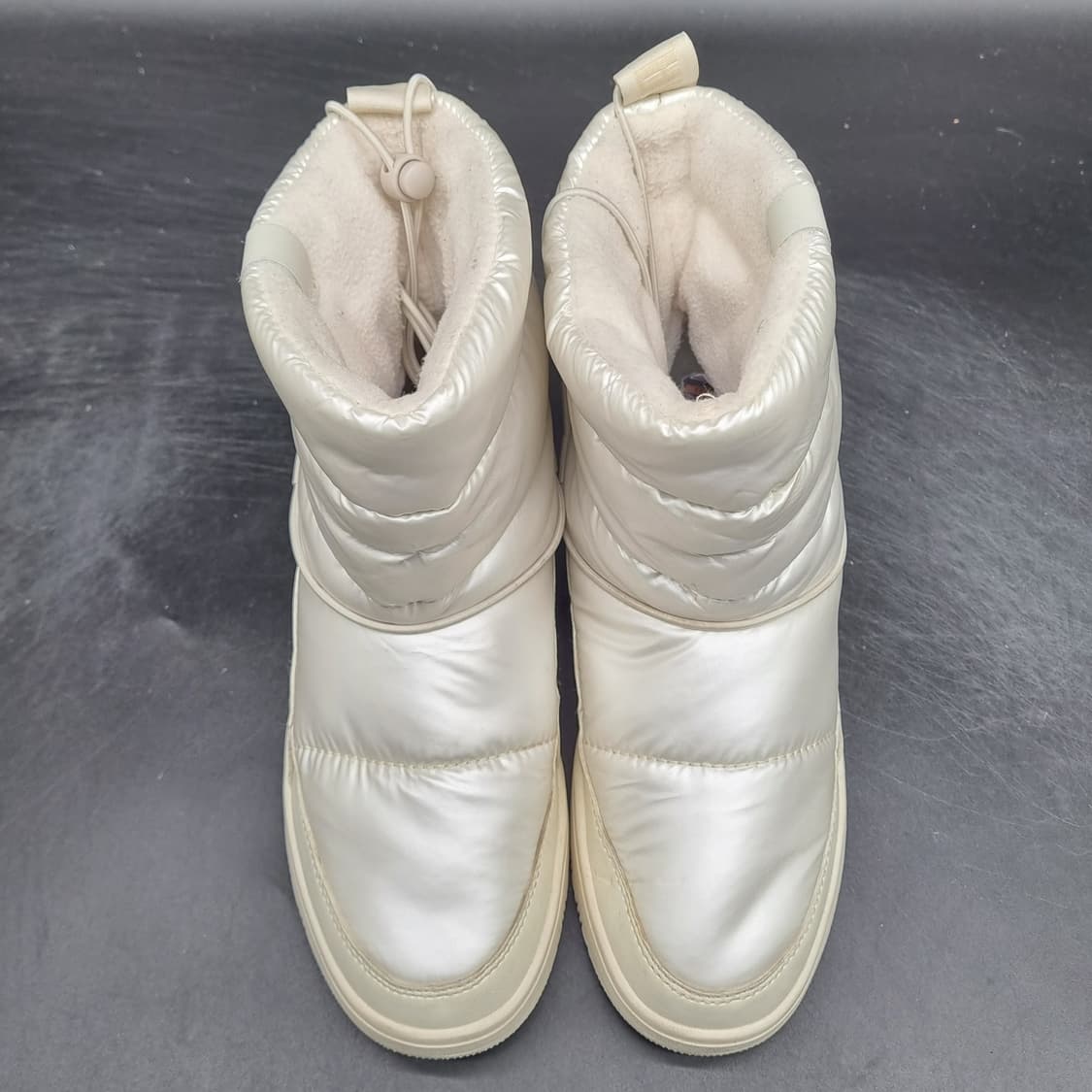 푸마 여성패딩부츠230 상품이미지2