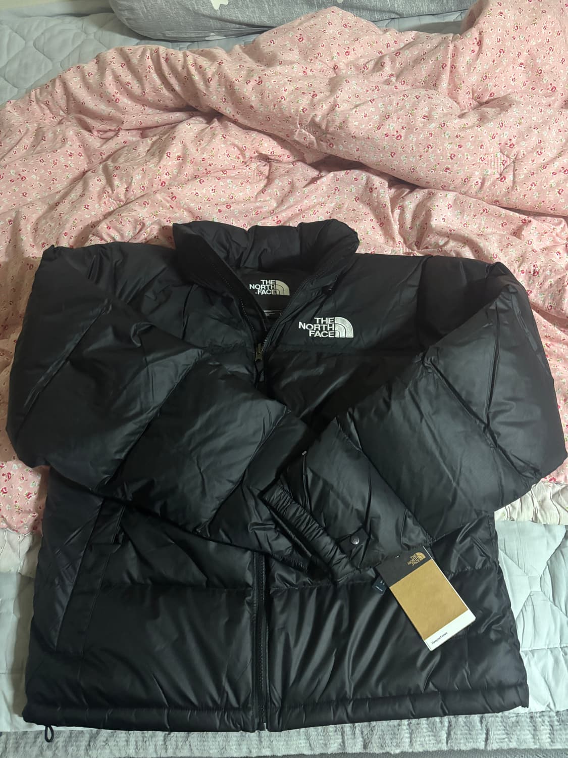 노스페이스 레트로 눕시 1996 필파워 700 패딩 tnf 사이즈교환 및 상품이미지1